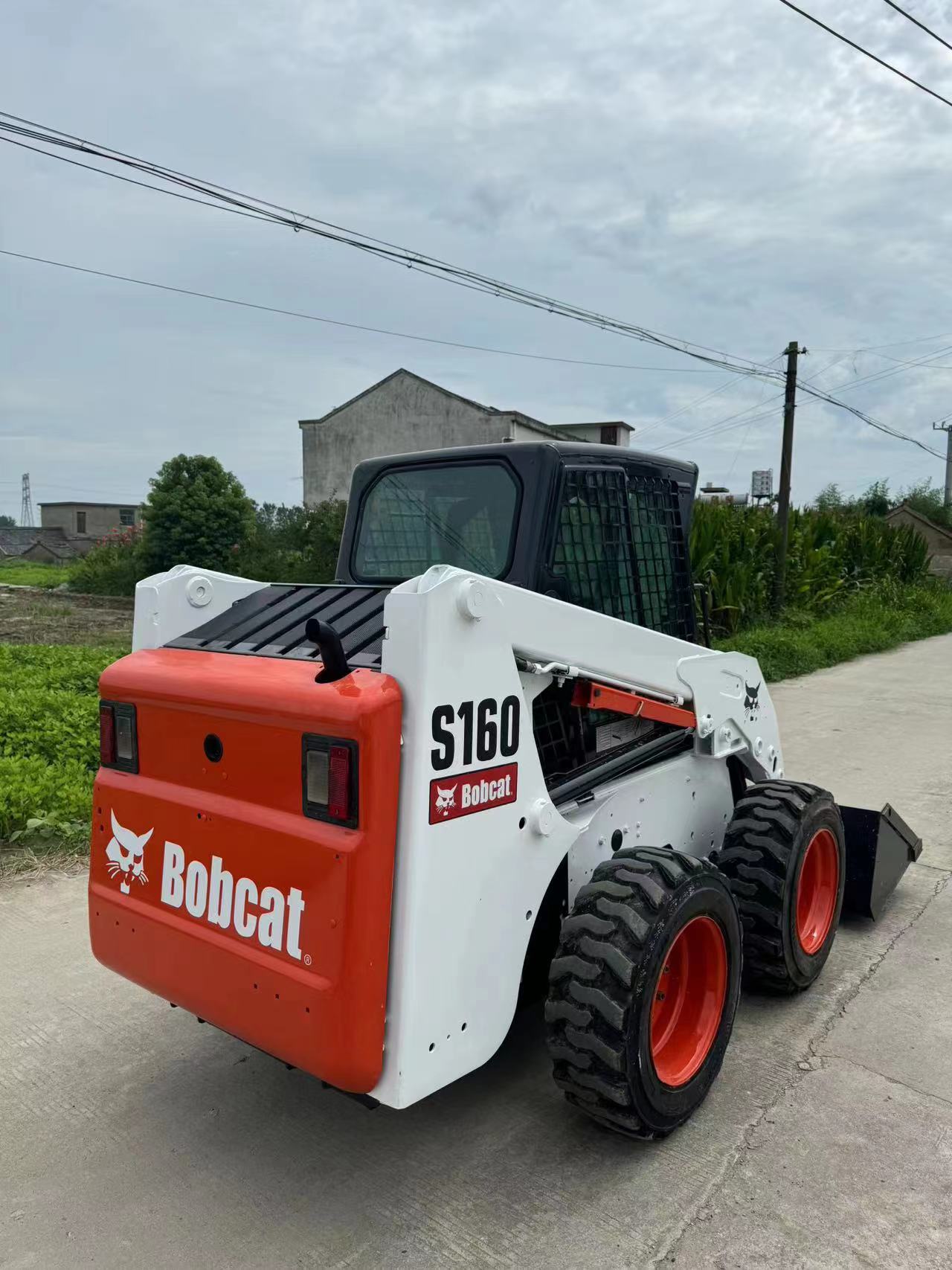 Used Bobcat S160 Skid Steer Loader suitable for various working environment for sale