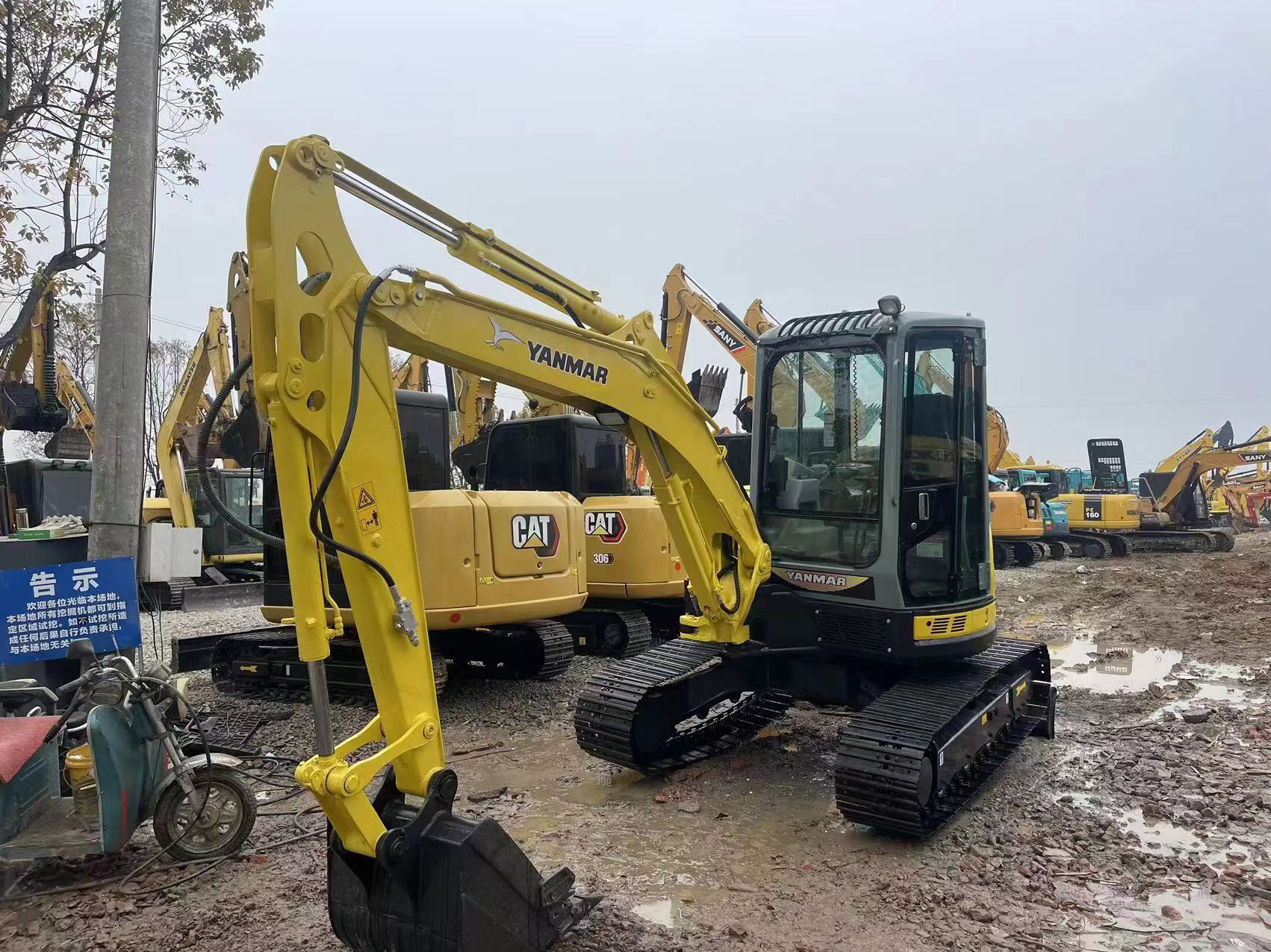 Used YANMAR VIO55 5tons mini excavator from Japan for sale