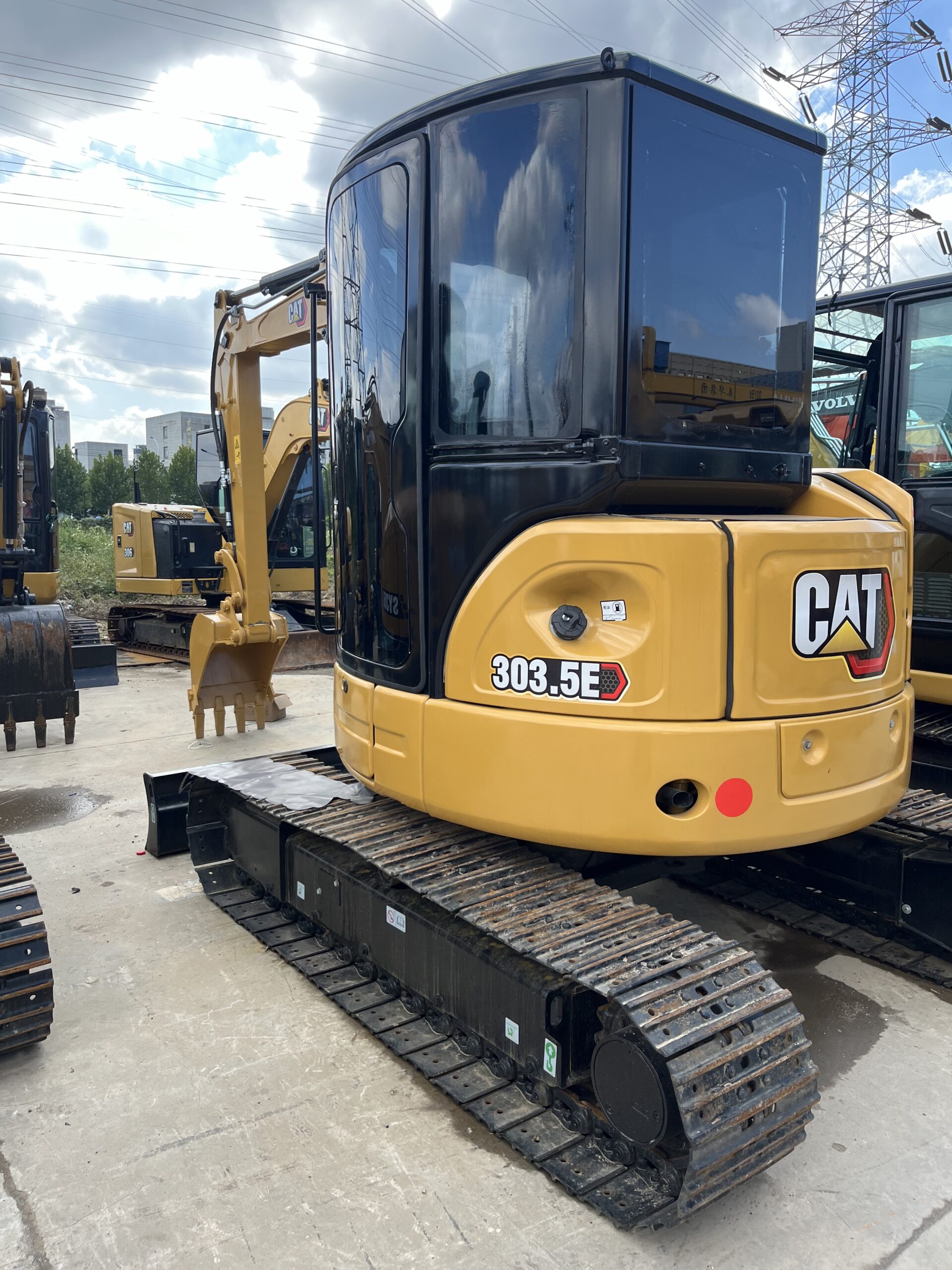 Used mini excavator CATERPILLAR CAT303.5E 3tons Japanese original used excavator