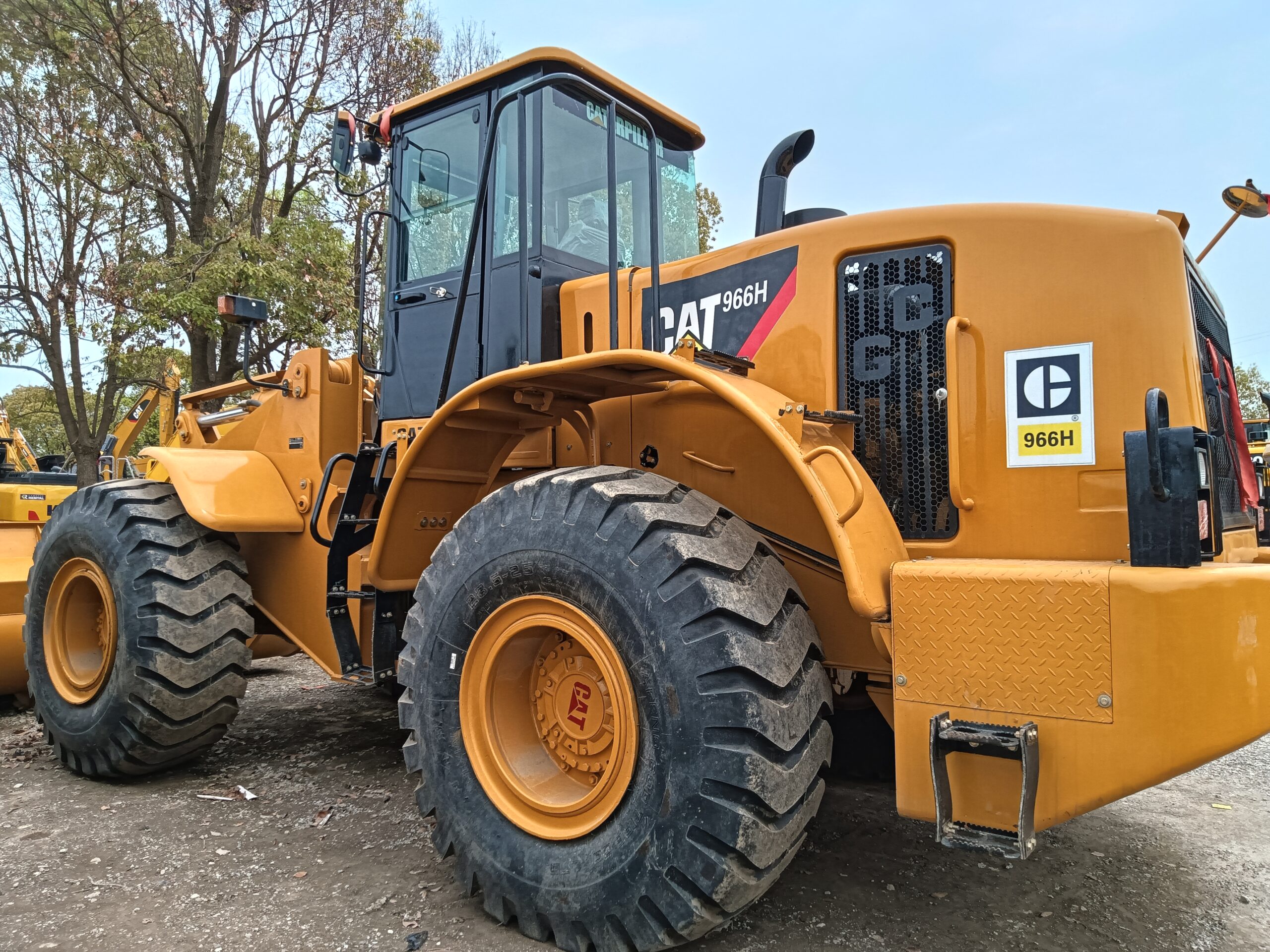 Used CAT966H loader with excellent appearance powerful loader for sale