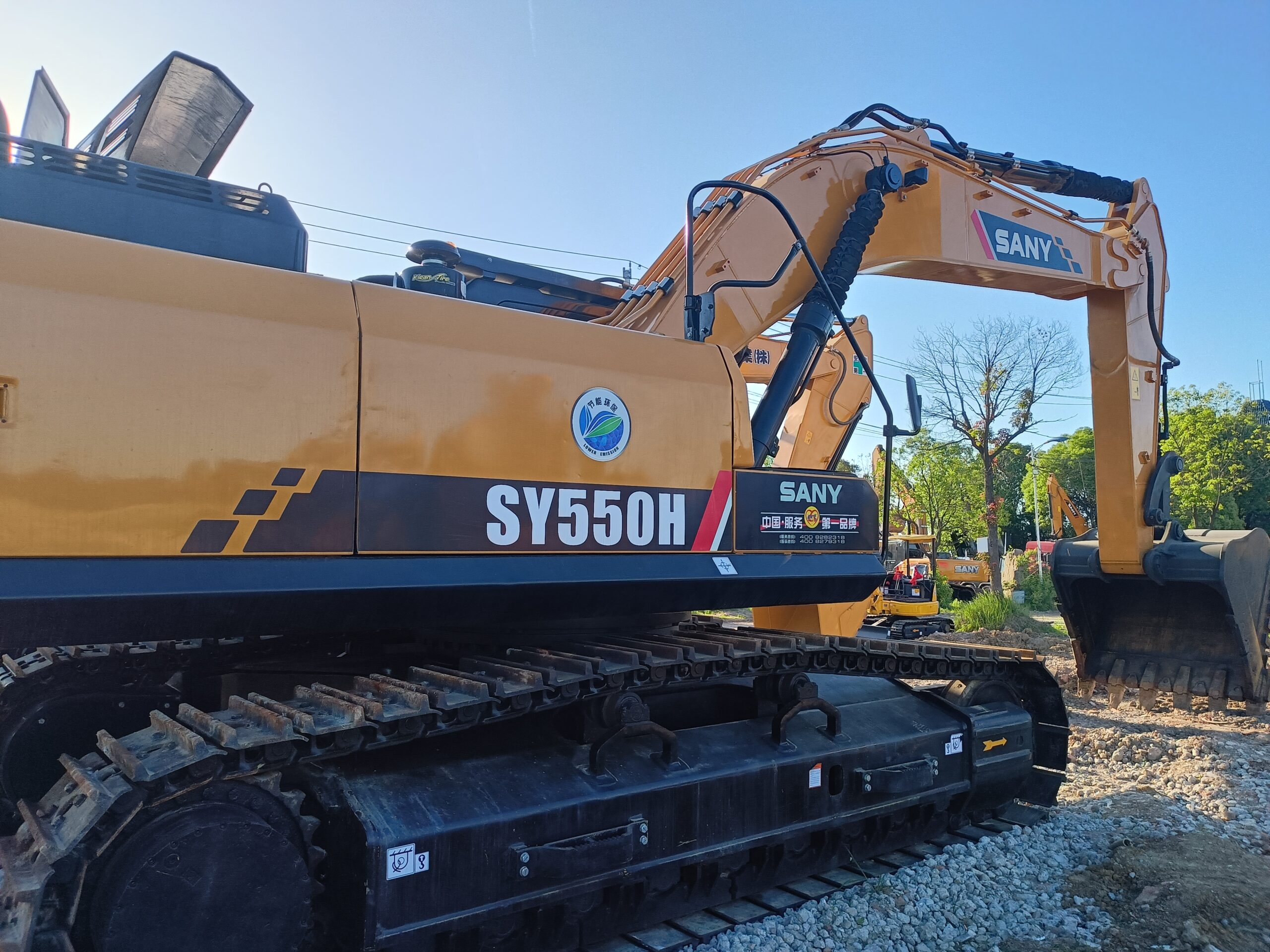 Used SANY SY550H 55tons large-size hydraulic Chinese brand excavator for sale