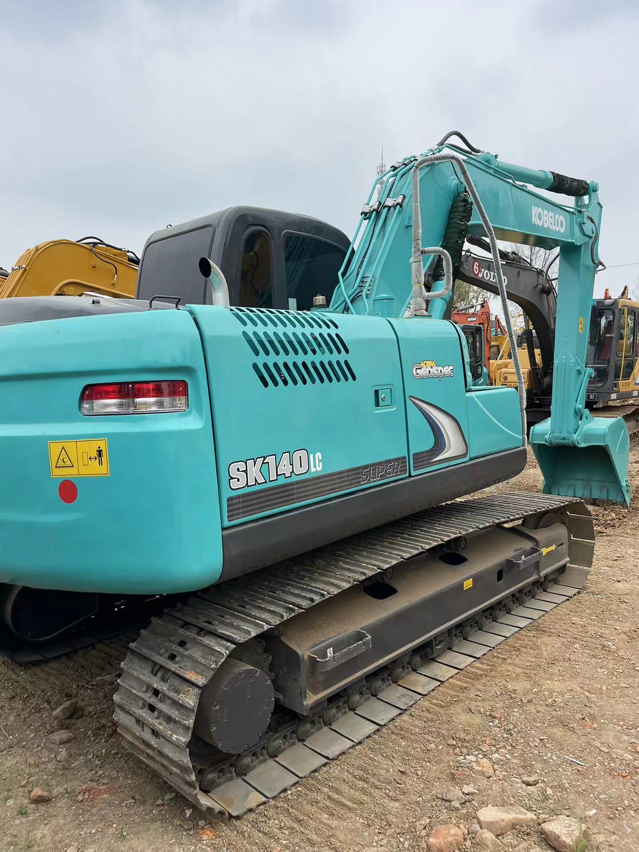 Used KOBELCO SK140 with good performance second-hand excavator for sale