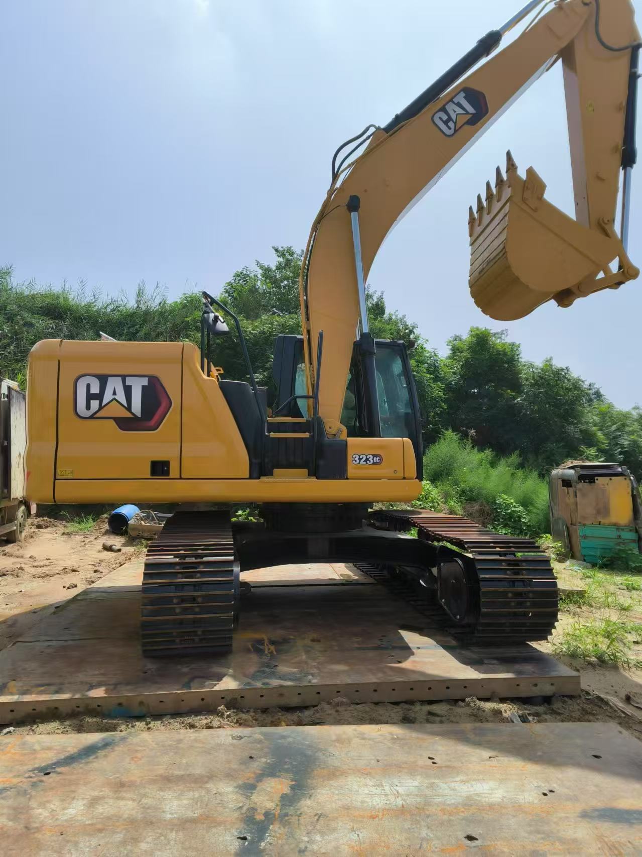 Used CAT323GC caterpillar excellent appearance and good condition excavator for sale