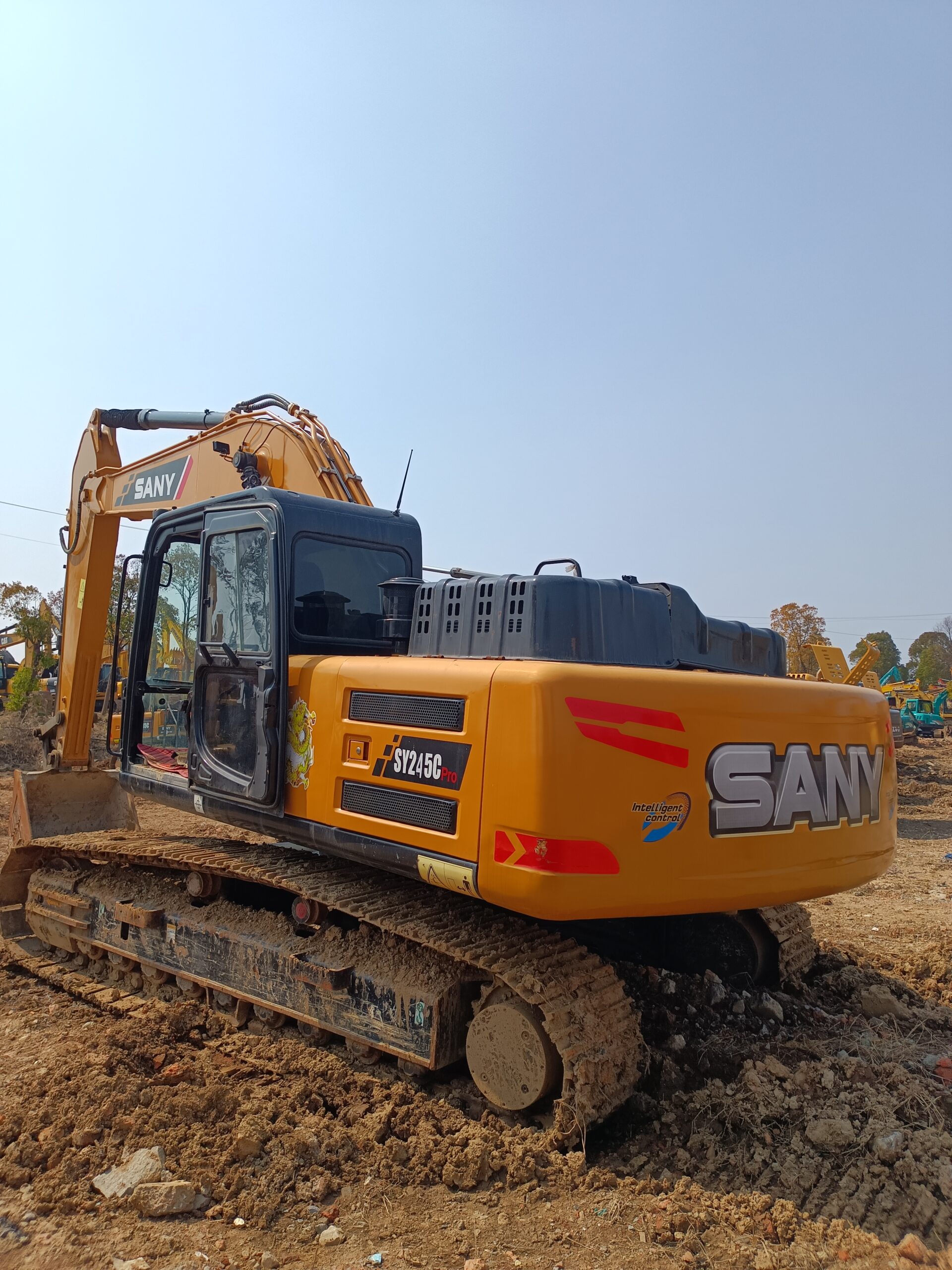 Used SANY SY245C hydraulic 24tons Chinese brand SANY excavator for sale