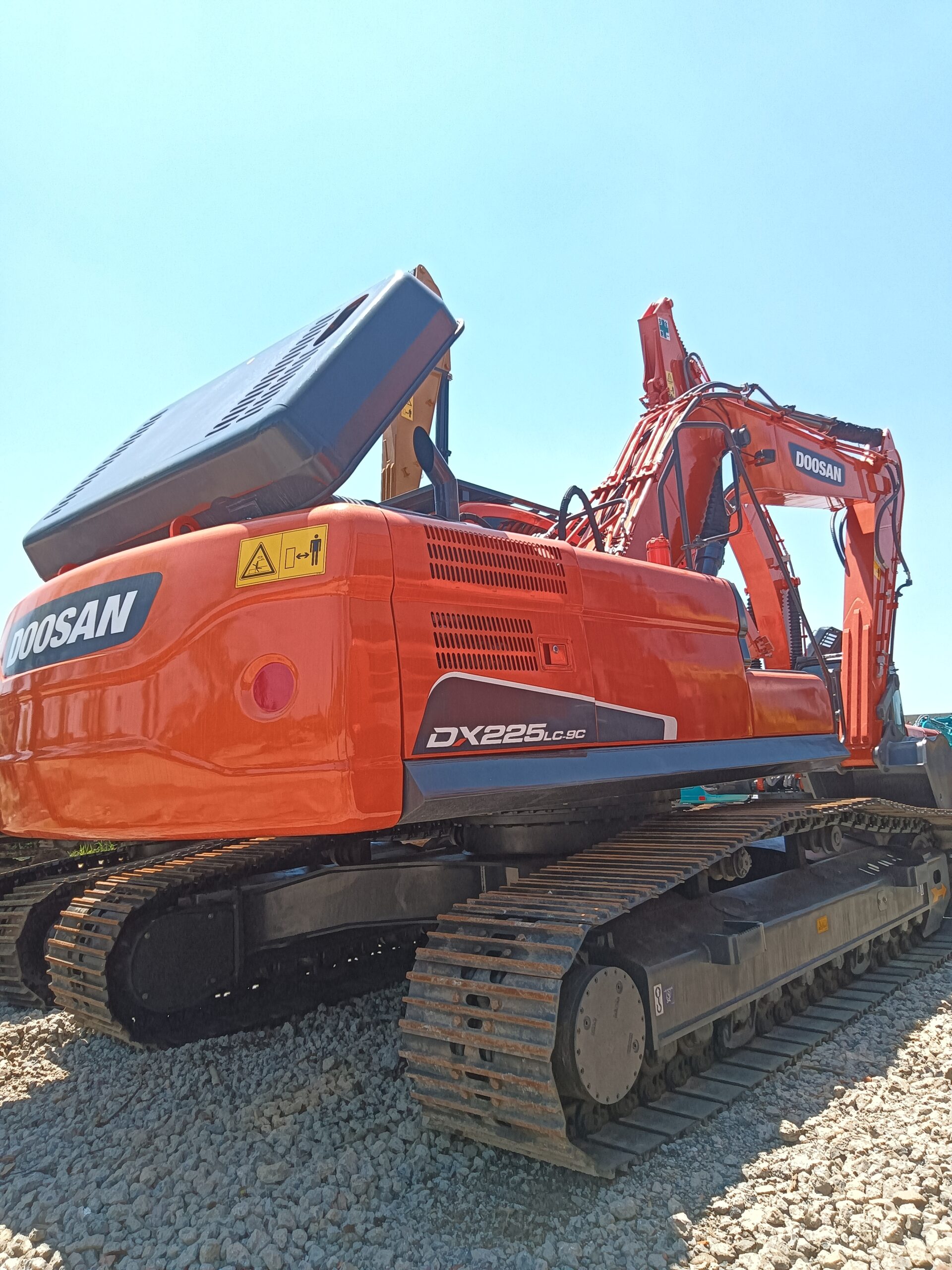 Used DOOSAN DX225LC-9C 22tons used excavator for sale