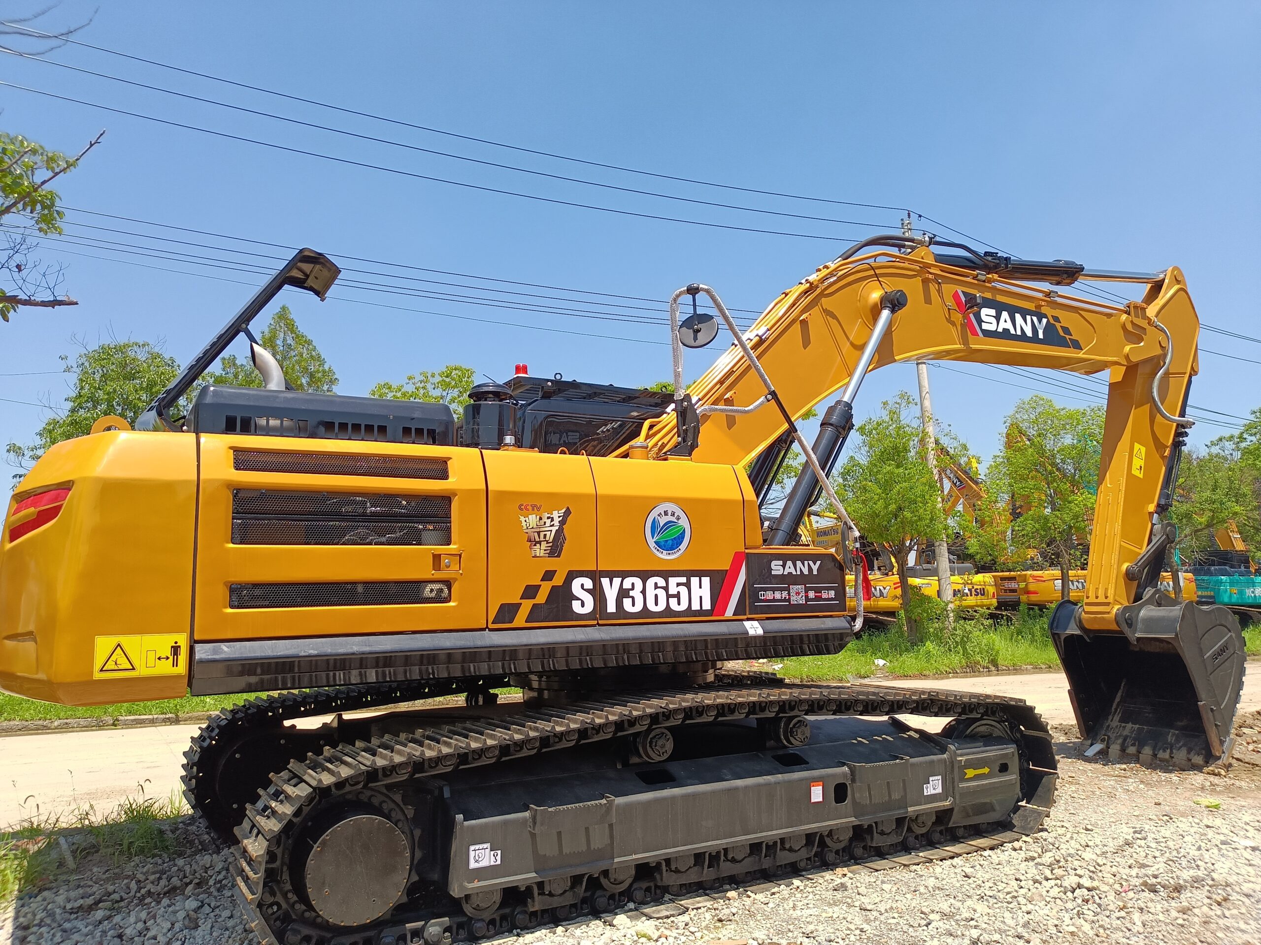 SANY SY365 with stable working hours used excavator for sale