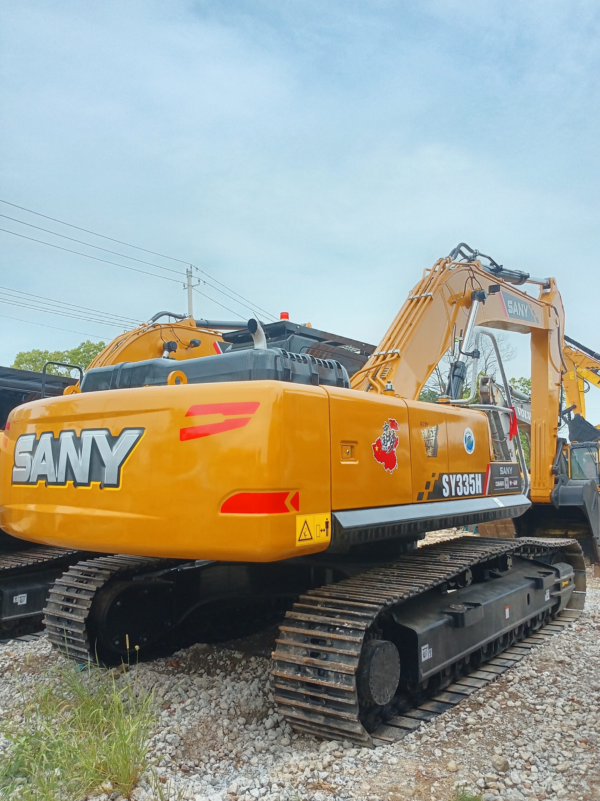 Used SANY SY305H 30tons large-size hydraulic Chinese brand excavator for sale