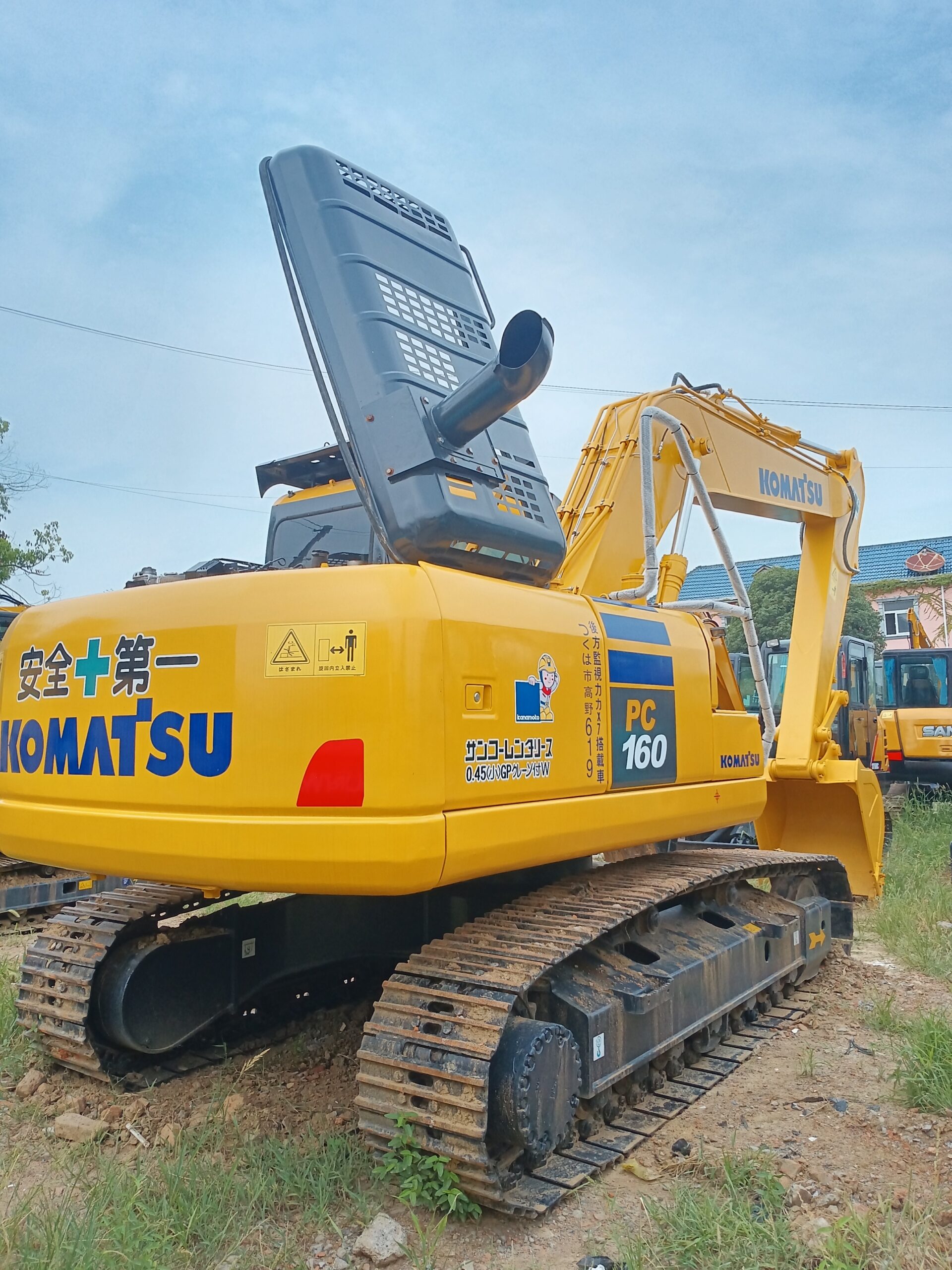 Made in Japan hydraulic KOMATSU PC160 excavator with best price for sale