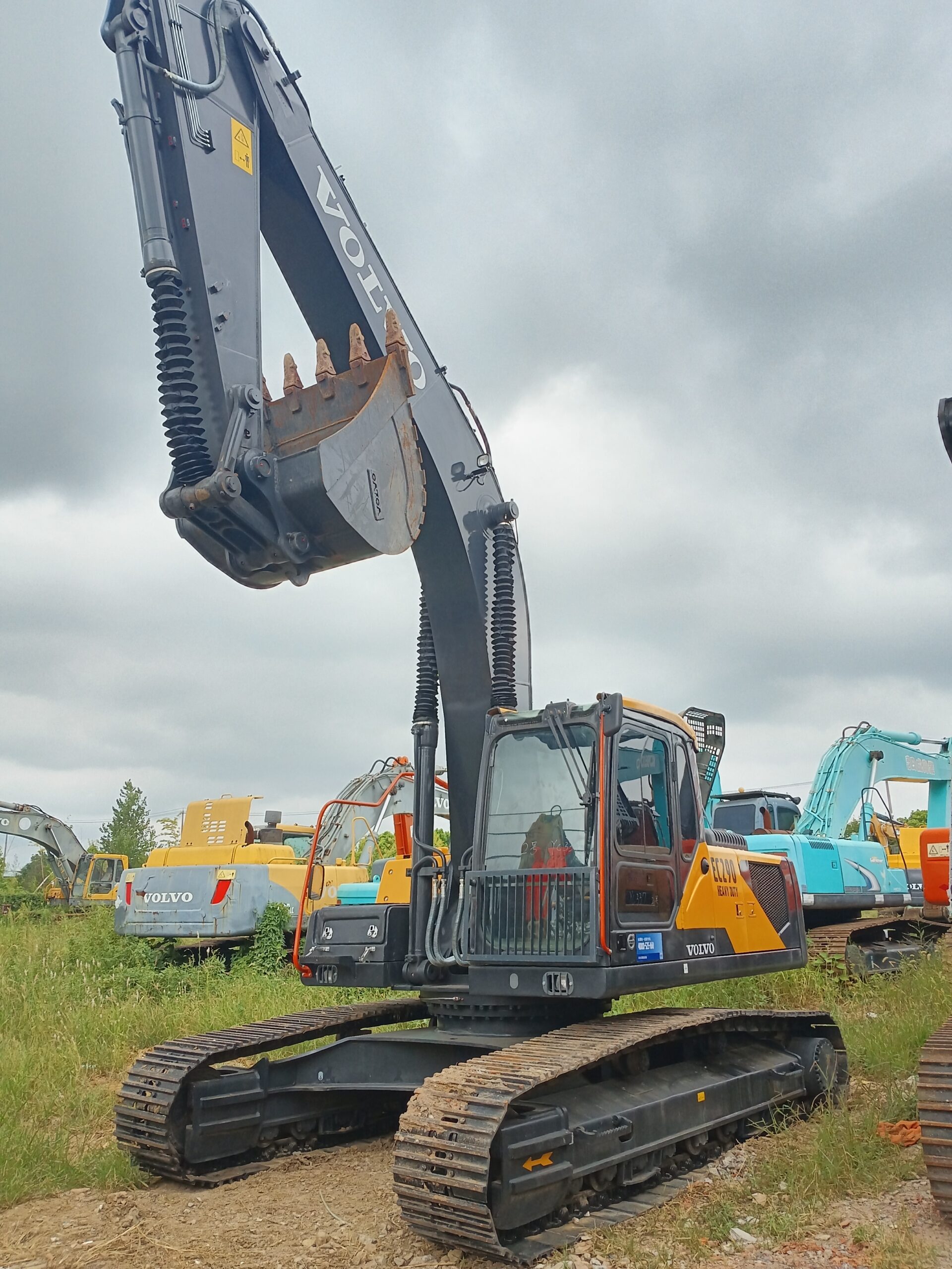 Used VOLVO EC290 29tons 153kw second-hand excavator in stock for sale