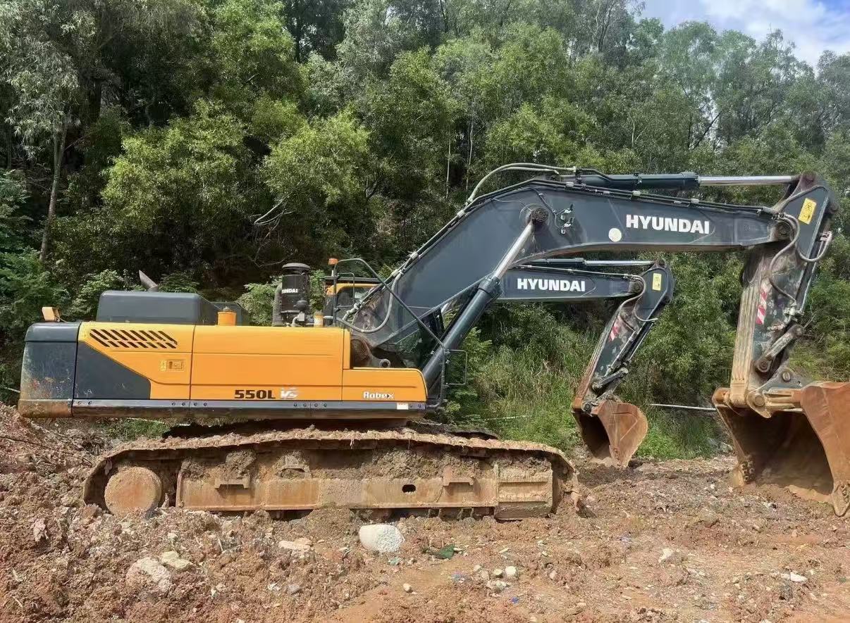 Used HYUNDAI R505 50tons Korean brand excavator for sale