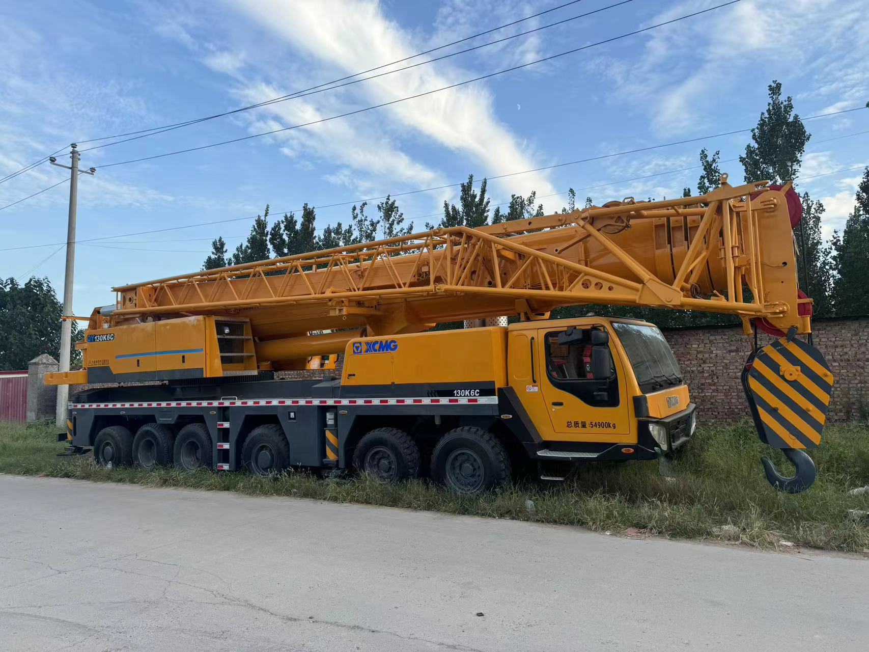 Used XCMG QY130K popular products 130tons large-size crane for sale