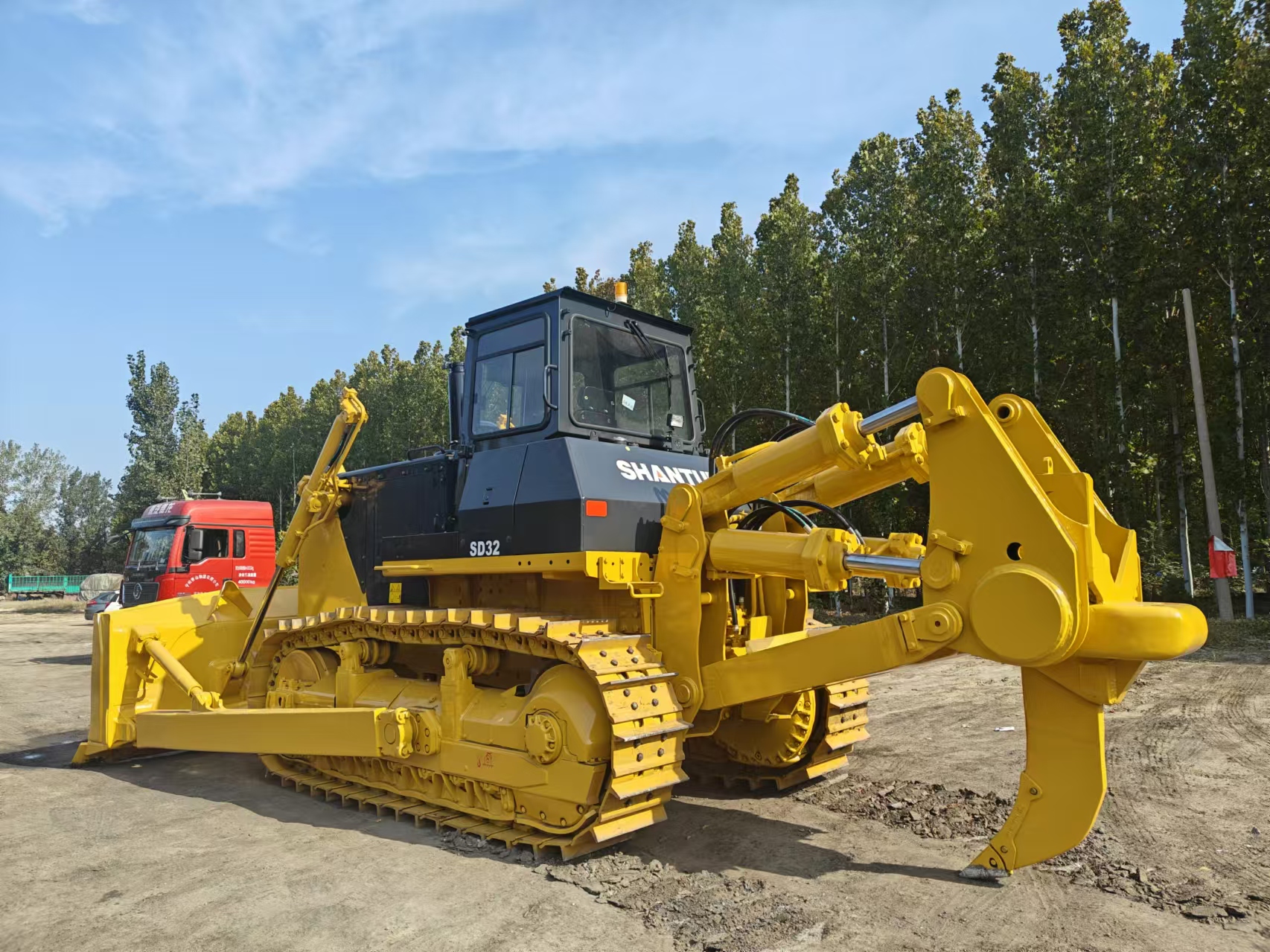 Used SHANTUI SD32 Chinese brand SHANTUI bulldozer for sale