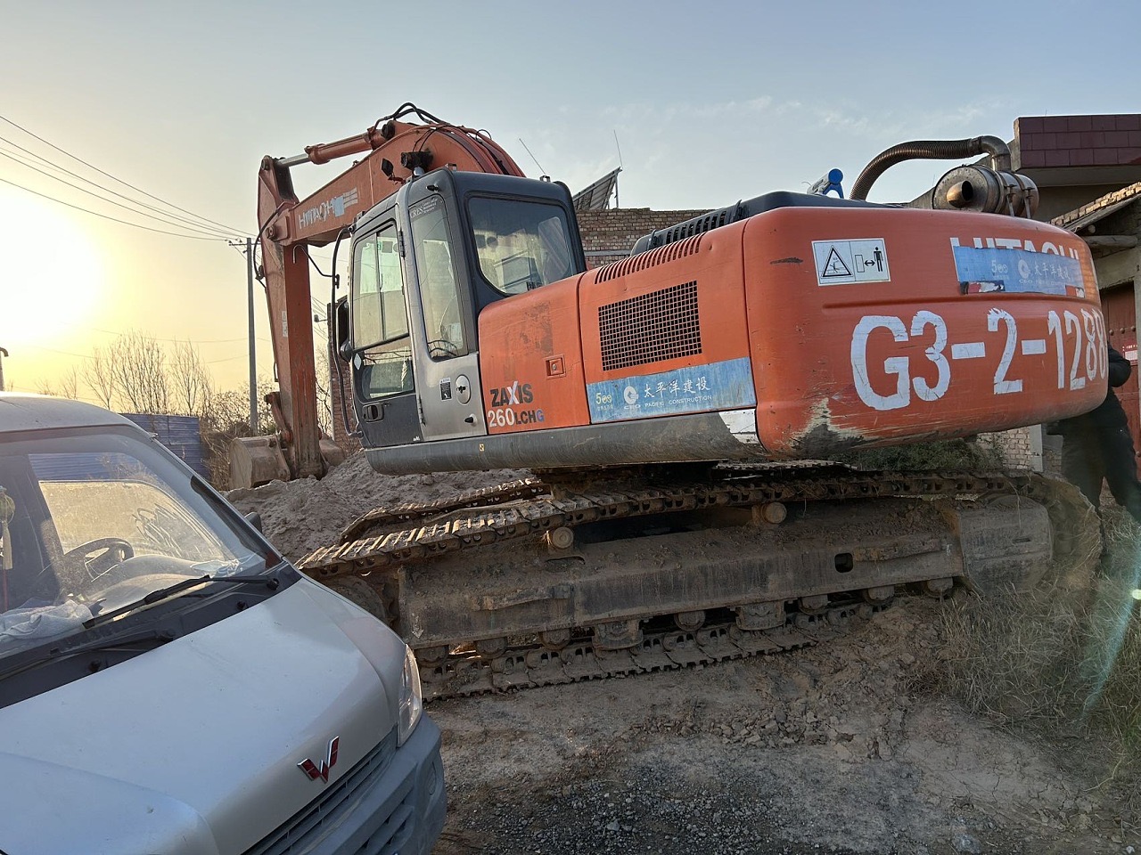 Used HITACHI ZX260 26tons high quality and original condition excavator for sale