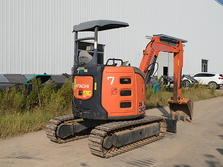 Used HITACHI ZX30 with open cab 3tons mini excavator from Japan excavator for sale