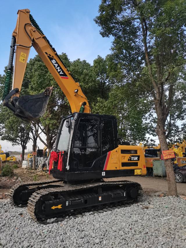 Used SANY SY135C 13tons high quality excavator for sale