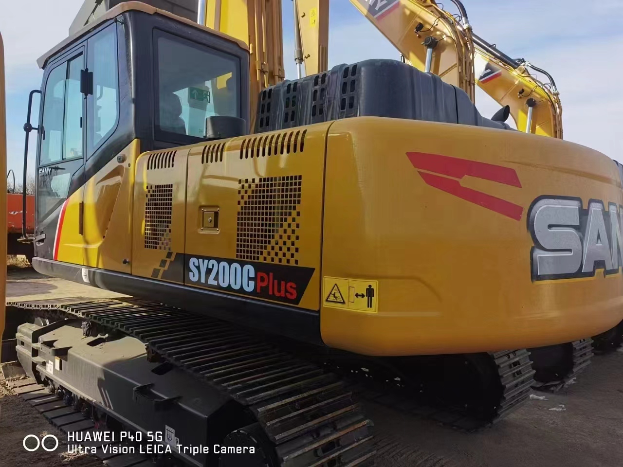 Used SANY SY200C 20tons hydraulic second-hand excavator for sale