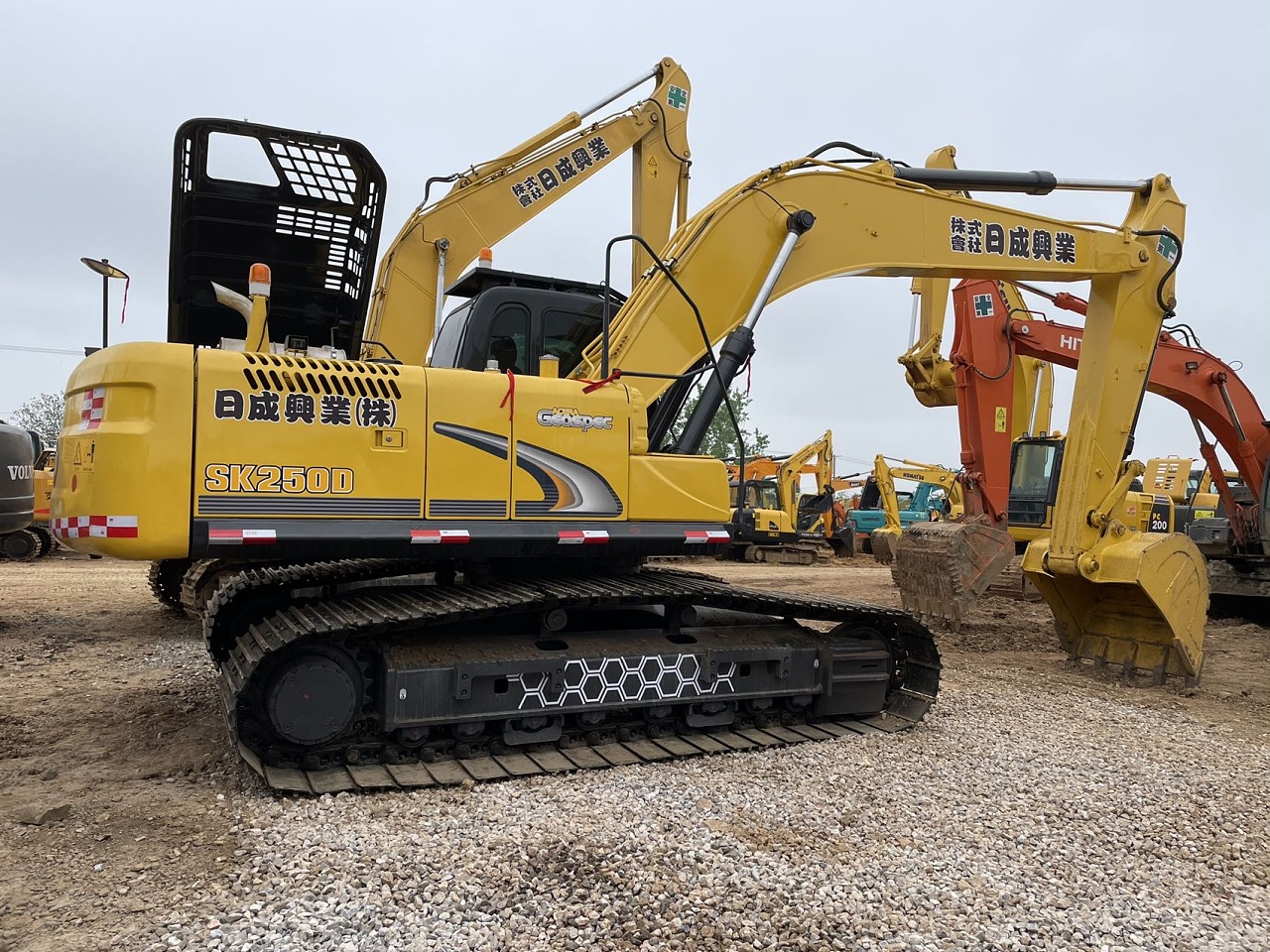 Used KOBELCO SK250 25tons high quality original condition excavator for sale