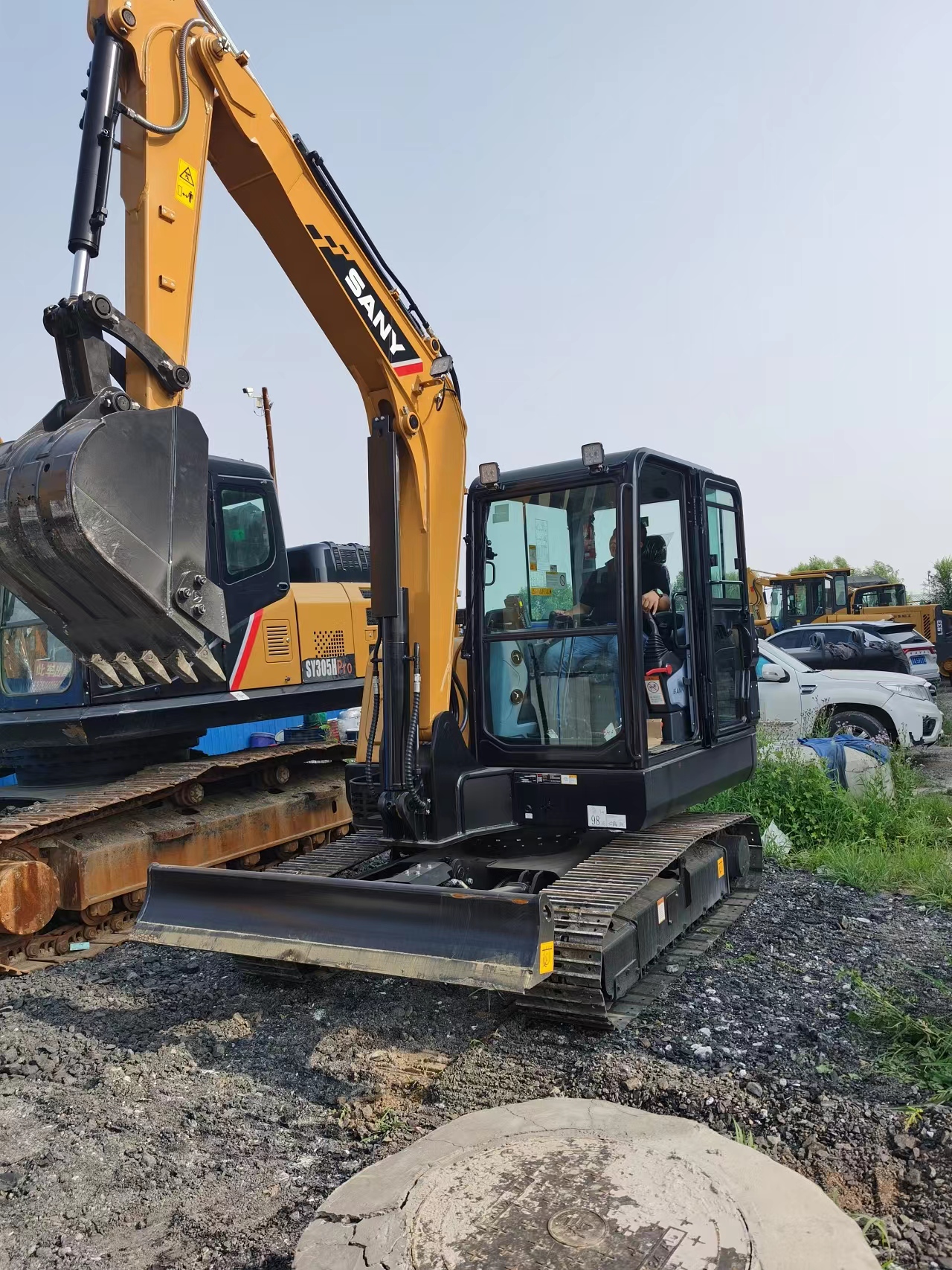 Used SANY SY55 5tons mini excavator in China second-hand machine for sale