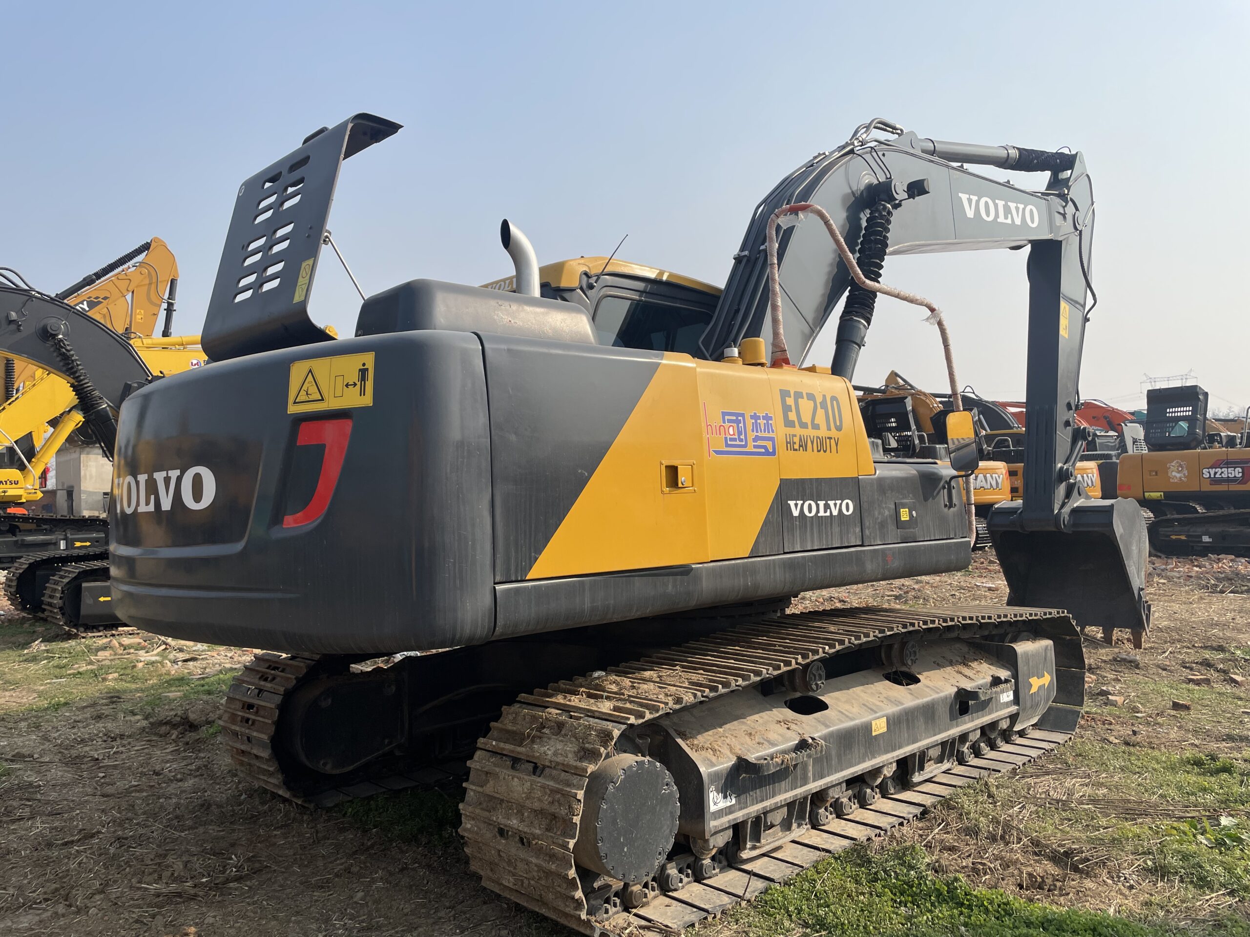 VOLVO EC210 graafmachine met korting te koop