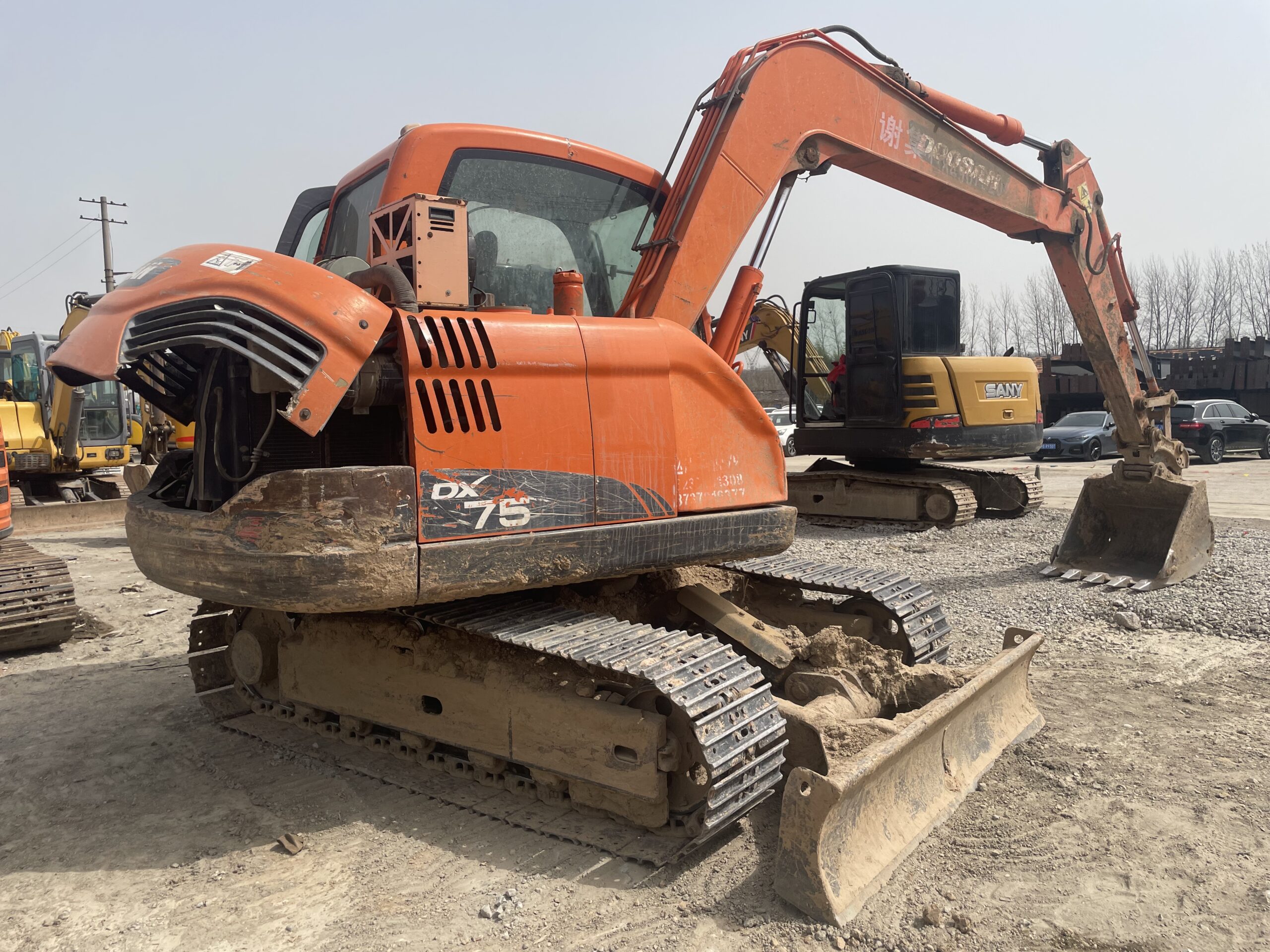 DOOSAN DX75LC-9C مستعملة في منتج رائج للبيع